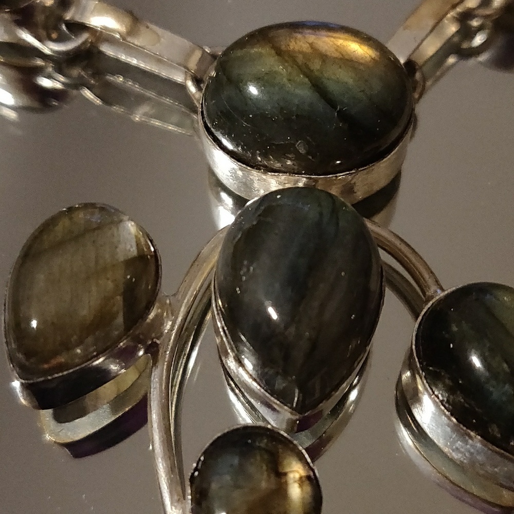 Labradorite Set - Picture 2 of 6